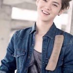 Korean Hairstyles for Men – Natural Wave and Body