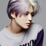 Mens Korean Hairstyles – Centre-parted with Pastel Shades