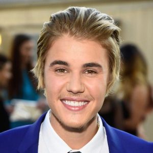Favorite-Justin-Bieber-Haircuts